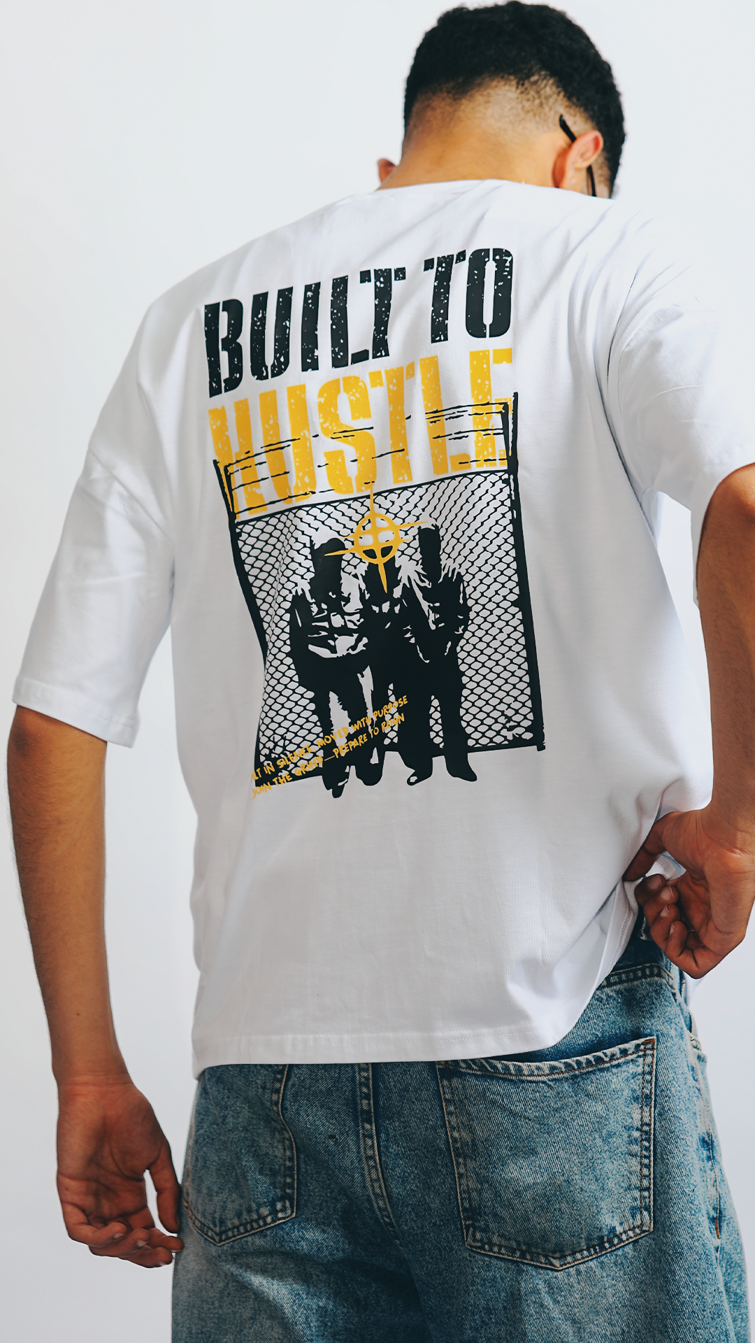Built To Hustle white T-shirt Oversize